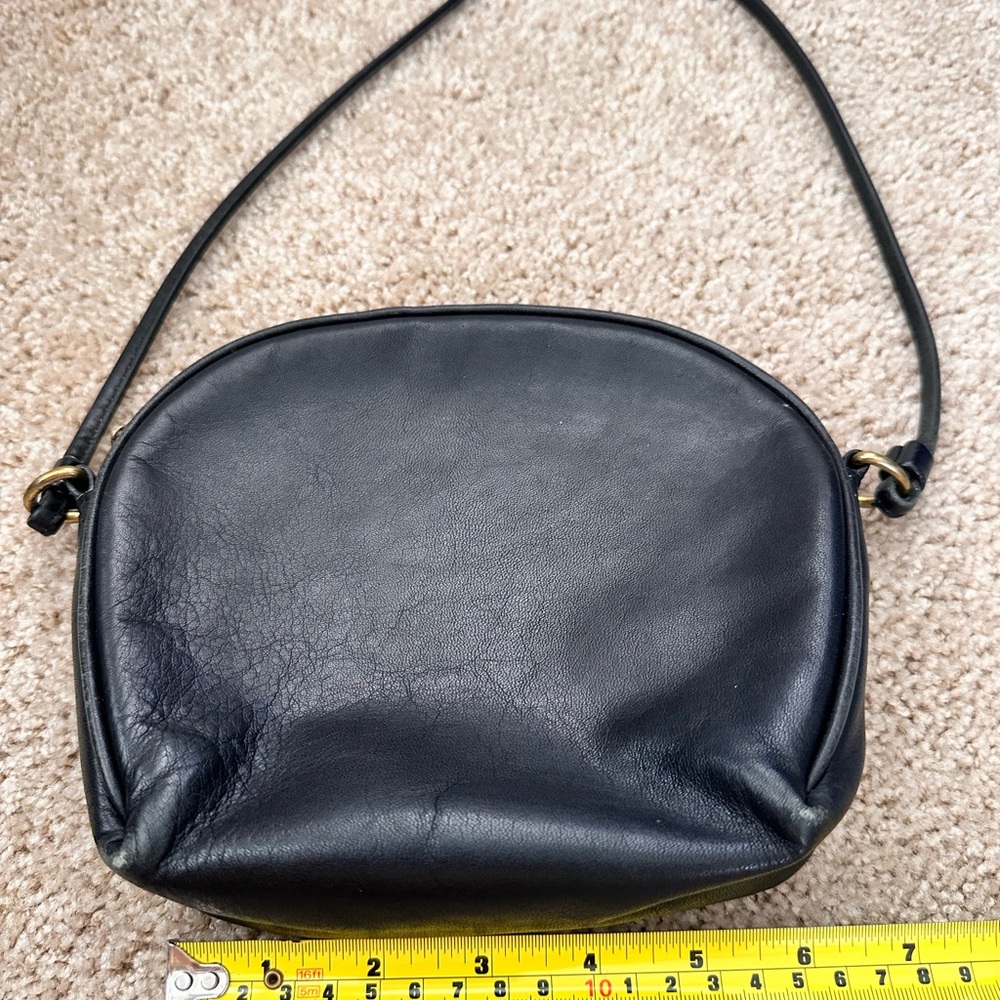 Vintage Coach Lightweights Minetta Zip Crossbody Bag - Picture 4 of 16
